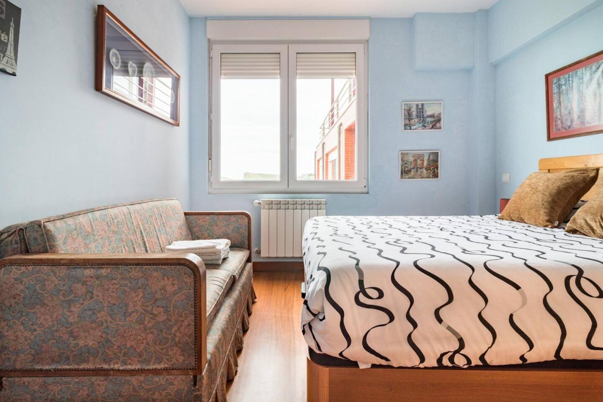Spacious House With Sea View In Liencres + Jacuzzi Eksteriør bilde